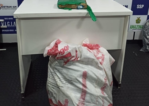 Grupo é flagrado com drogas em lancha no Amazonas