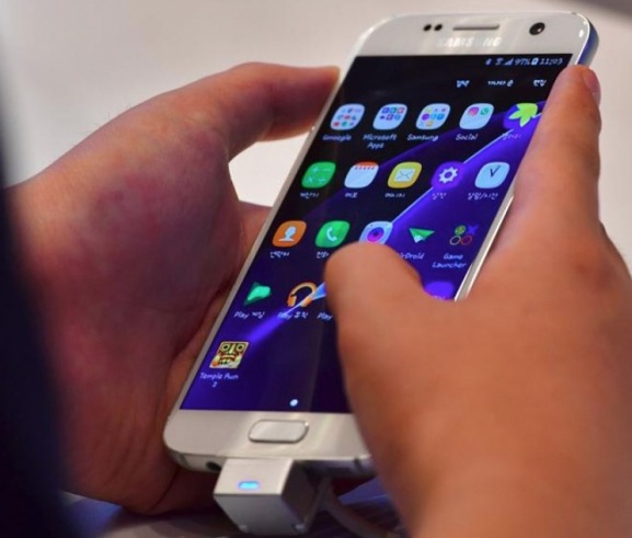 Assaltantes são presos em Manaus após dono de temakeria rastrear celular