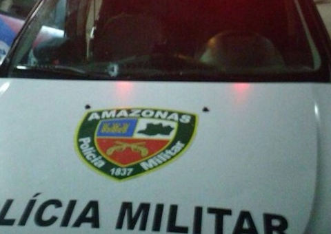 Aglomeração em bar termina com mulher presa com drogas em Manaus