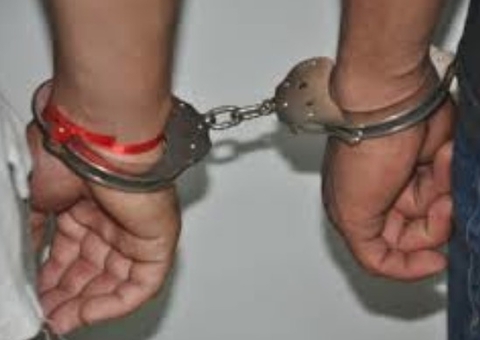 Homens tentam livrar irmão de cadeia e acabam presos em Manaus