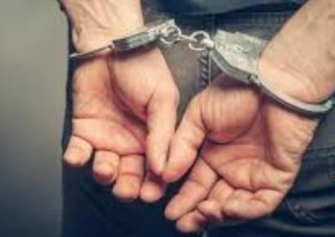 Foragido por homicídio é preso enquanto passeava em avenida de Manaus