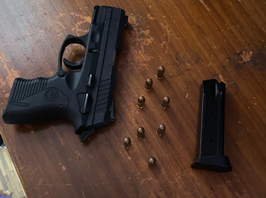 Ex-militar é preso ao ameaçar atirar em vizinhos durante confusão em Manaus