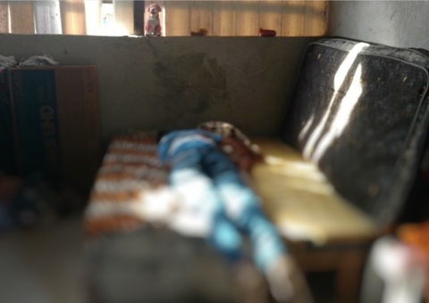 Homens se apresentam como policiais e matam vítima com 15 tiros em Manaus