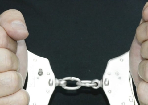 Homem é preso após descumprir medida e agredir ex-companheira em Manaus 