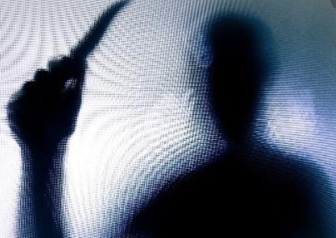 Motorista de aplicativo é atacado a facadas em Manaus