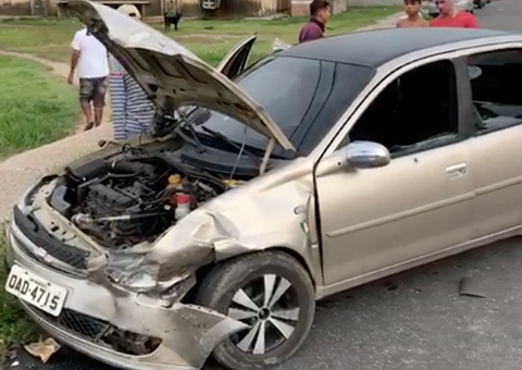 Jovem é executado com mais de 10 tiros na frente do amigo em Manaus