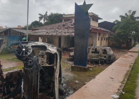 1 pessoa morre e 3 ficam feridas ao tentarem invadir delegacia no Amazonas