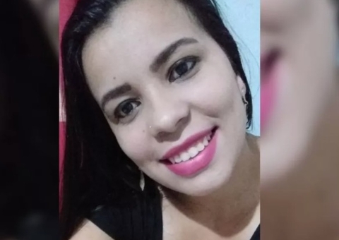 Homem mata ex na frente da família após enviar mensagem: Gosta de surpresa?