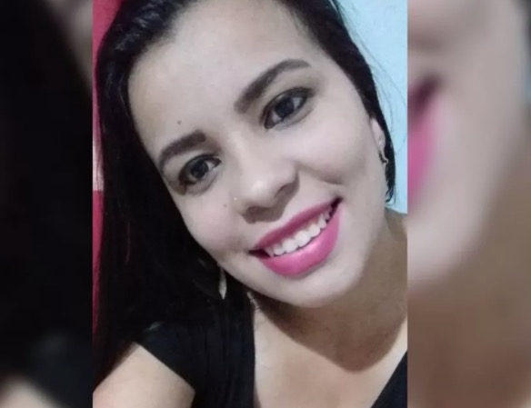 Homem mata ex na frente da família após enviar mensagem: Gosta de surpresa?