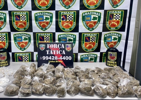 Trio é preso com drogas com estoque de drogas em casa