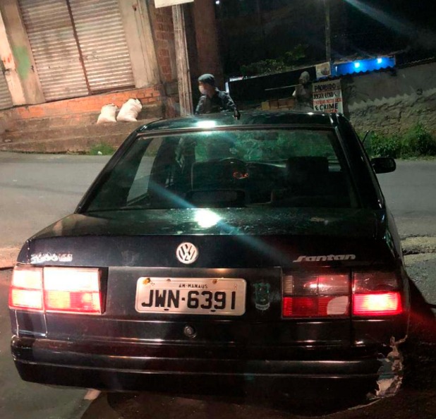 Dupla é presa após praticar série de assaltos em Manaus