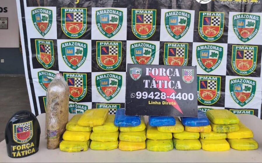 Homem fica nervoso ao ver viatura e é preso com 30 kg de drogas em Manaus