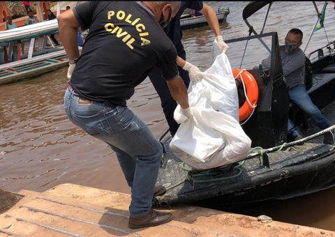 Corpo sem cabeça é encontrado boiando no Rio Solimões