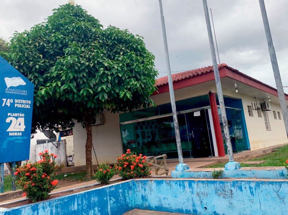 Homem tenta se esconder em igreja após fugir de cadeia no Amazonas