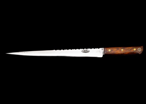 Jovem é preso após tentar matar homem a facadas em orla no Amazonas