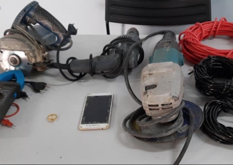 Homem diz que 'pegou emprestado' mas acaba preso por furto em Manaus