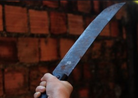 Homem é ferido a golpe de terçado na cabeça após briga no Amazonas