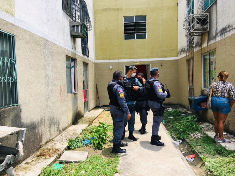 Homem que matou namorada em Manaus já teria ameaçado se matar, diz delegada