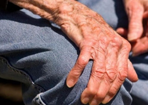 Idoso é preso suspeito de roubar condomínio de luxo em Manaus 