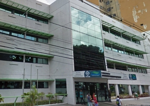 Funcionário é flagrado vendo pornografia infantil em policlínica de Manaus