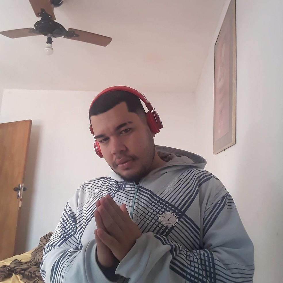 Policial de folga mata jovem que estava com arma de brinquedo em bar