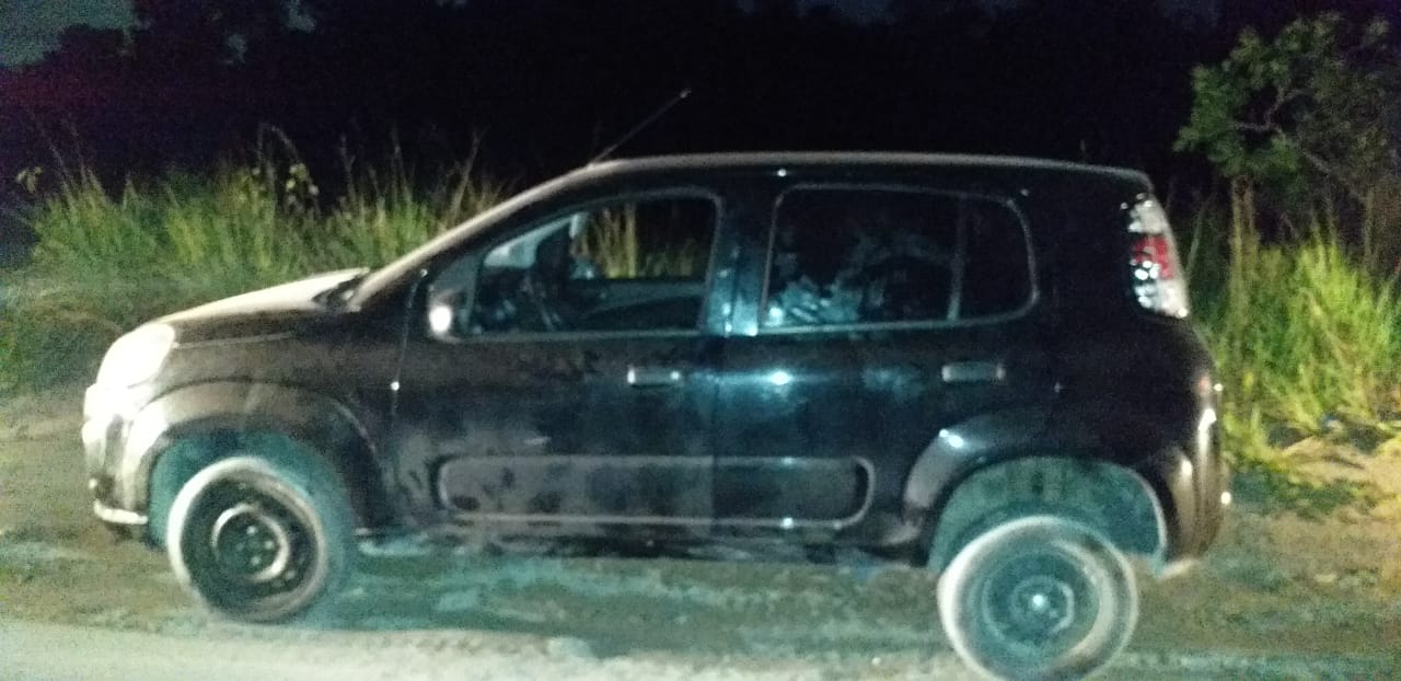 Veículos roubados são recuperados pela PM em Manaus