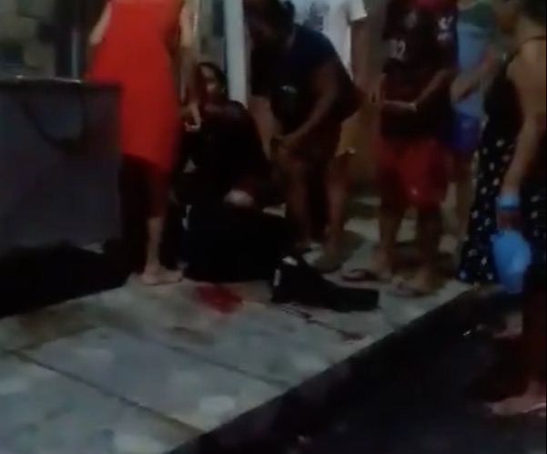 Jovem é baleada ao retornar do seu primeiro dia de trabalho em Manaus