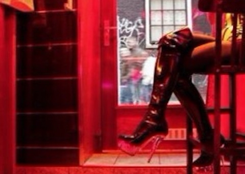 Pastor é encontrado morto em casa de prostituição