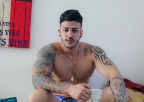 Modelo Fitness é encontrado em estado de decomposição em quarto de hotel