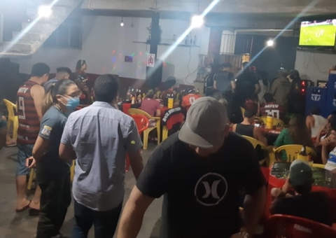 8 bares são fechados por aglomeração e descumprimento da Lei Seca em Manaus