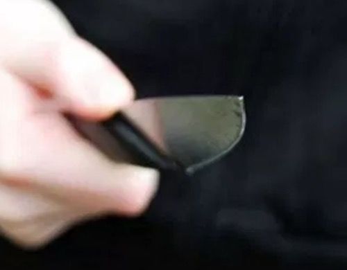 Menina de 14 anos é detida após assaltar motorista de app em Manaus 