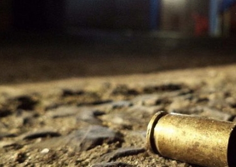 Jovem é morto a tiro enquanto caminhava em avenida de Manaus