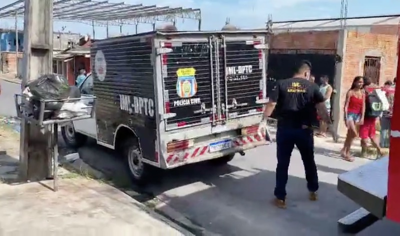 Homem achado dentro de bueiro em Manaus foi degolado, diz polícia