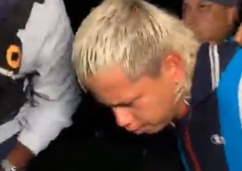 Jovem é preso após matar homem e deixar outro ferido em tiroteio em Manaus