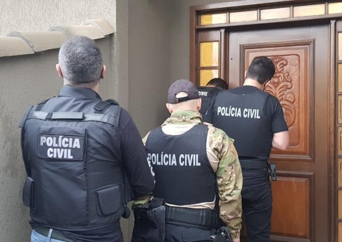 Empresários são presos por usarem site falso em golpes na Black Friday