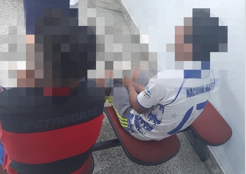 Jovem é preso e adolescente apreendido com drogas em Manaus 