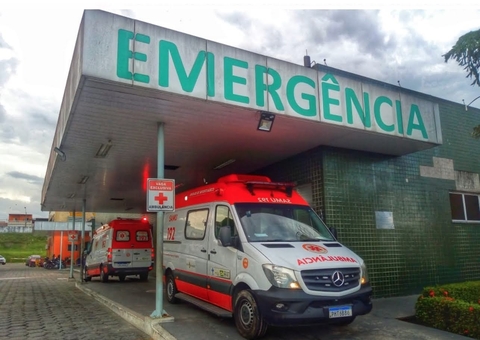 Briga entre cunhados acaba com um esfaqueado em Manaus