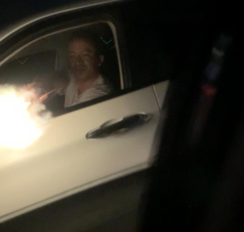 Homem atira em carro após briga de trânsito em Manaus; vídeo