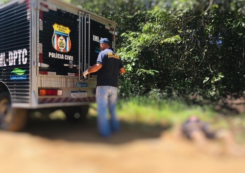 Torturado e com tiro na cabeça, jovem é encontrado morto em ramal de Manaus