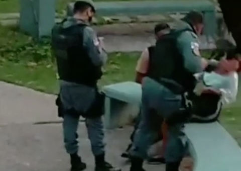 Jornalista é agredida por PM em praça de Manaus; veja vídeo