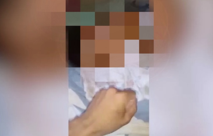 Pai grava vídeo agredindo bebê para mãe da criança reatar casamento