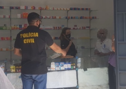Operação fecha drogaria que vendia medicamentos vencidos em Manaus