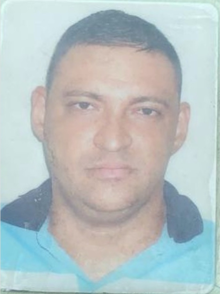 Ex-Cabo da PM é baleado na cabeça em rua da Compensa, em Manaus 