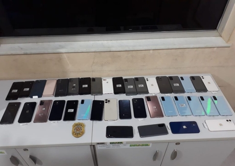 Dupla é presa após furto de celulares no Shopping Ponta Negra em Manaus