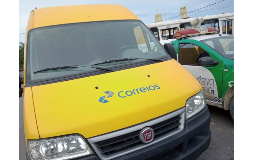 Criminosos sequestram motorista dos Correios e roubam mercadoria em Manaus 