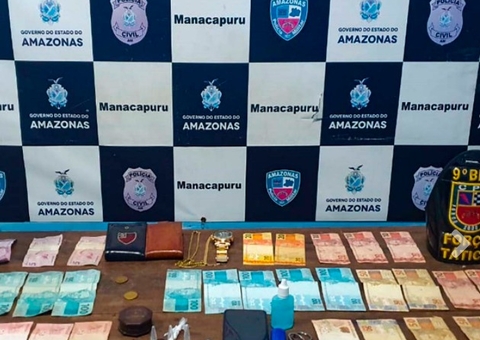 Dupla é presa com drogas e mais de R$1400 no Amazonas