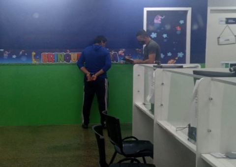 Adolescente diz que foi agredida pela mãe ao denunciar estupro em Manaus