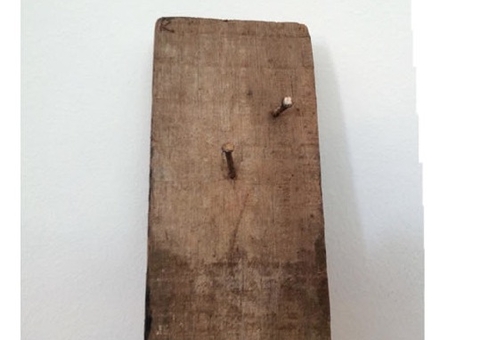 Homem dá surra em ex-mulher e na própria filha de 1 ano com pedaço de pau