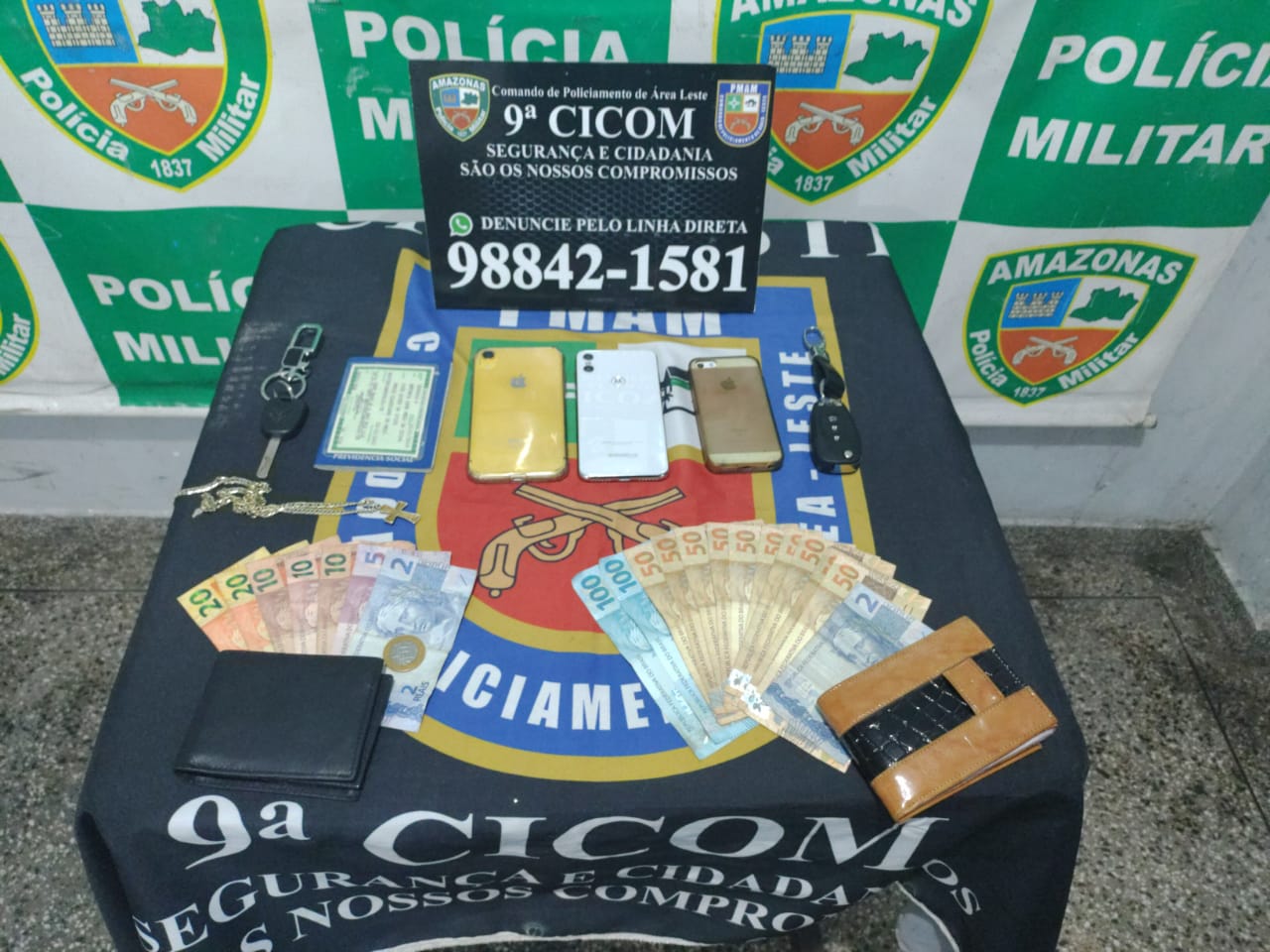 Grupo suspeito de aplicar golpe na compra de celulares é preso em Manaus