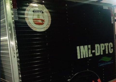 Após forte odor, corpo de homem é encontrado dentro de casa em Manaus